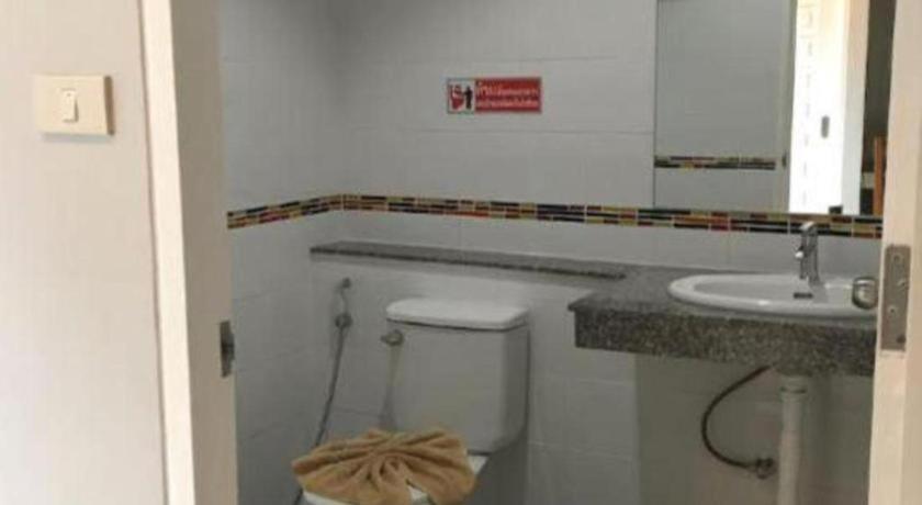 P.F Mansion Hotel Csaveng-part Kültér fotó